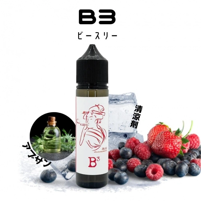 aspire k1を手に笑顔のユーザー aspire k1